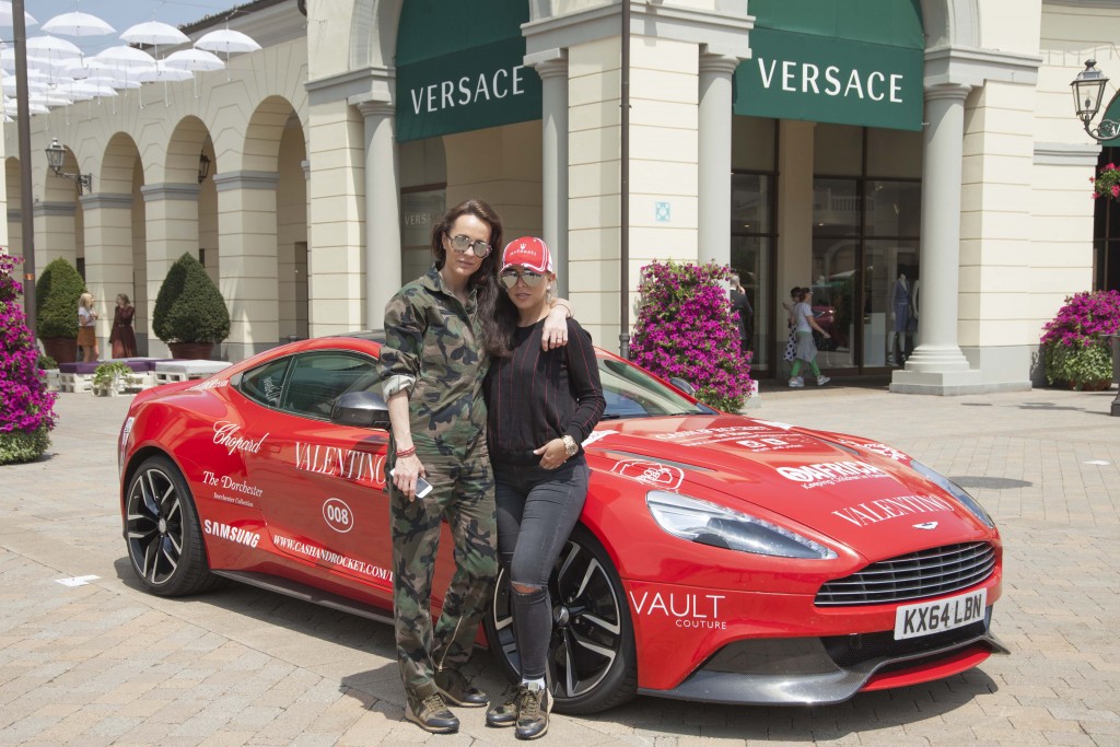 19 Cash and Rocket @ McArthurGlen Serravalle Julie Brangstrup e Chloe Green